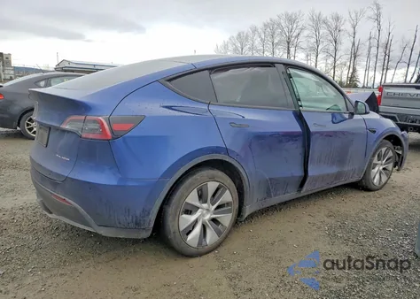2023 Tesla Model Y from USA, damaged, VIN 7SAYGDEE3PF814331